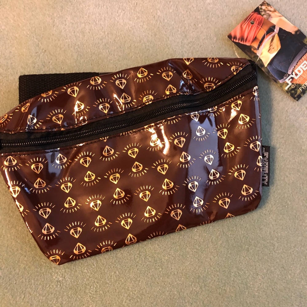 Diamond Detail Fanny Pack
